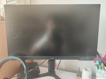 Xbox series S 512 GB + ovladač + herní monitor + sluchátka - 2