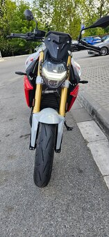 BMW F900rr hockenheim limited edition - 2