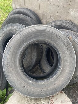 Prodam nakladni pneu 385/65R22,5 - 2