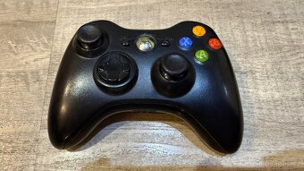 Xbox 360 S - 2