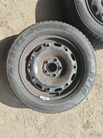 Prodám 2ks disků 6Jx14H2 ET37 + letní pneu 185/60/R14 - 2