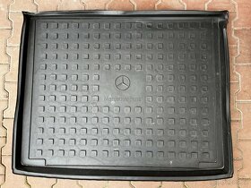 Vana do kufru originál Mercedes Benz - 2