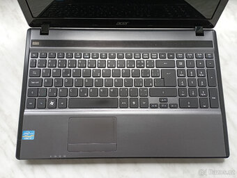 Acer 5755g-core i5-4g ram-250g hdd - 2