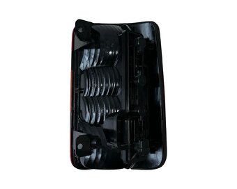 Levé zadní vnější světlo 2K0945111A VW Caddy 2k r.v. 2008 - 2