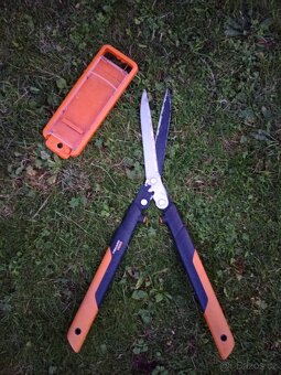 Nůžky na živý plot Fiskars - 2