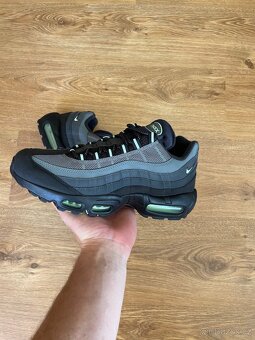 Nike Air Max 95 velikost 42,5 - 2