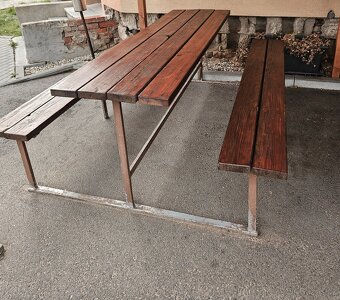 Prodam zahradni lavice se stolem - 2