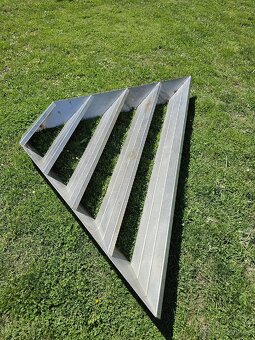 Nerezové schody do bazénu - 2