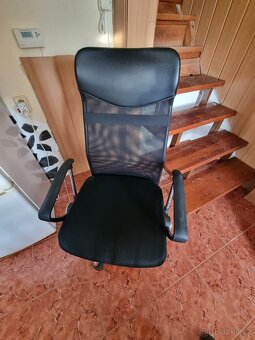 Kancelářská židle - 2