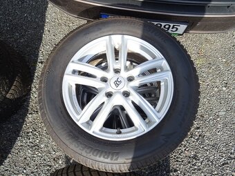 ALU KOLA - ZIMNÍ PNEU 215/60/16 rezervace - 2