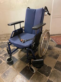 Elektrický vozík s ovládáním pro doprovod - 2