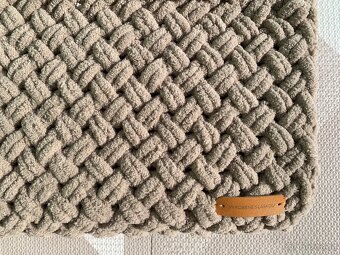 Dětská nepadací puffy deka na sportovní kočárek cappuccino - 2