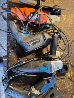 Krabice z nářadím vrtačka flexi aku vrtačka viz foto - 2