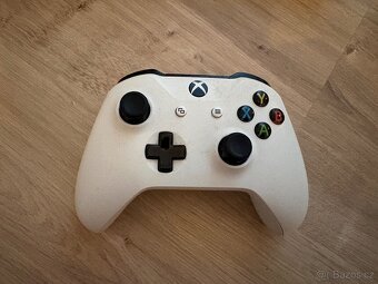 XBOX Series S 512GB + ovladac - 2