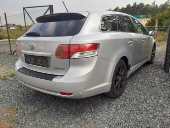 Toyota Avensis - 2