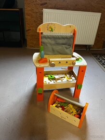 Dětský pracovní stůl - 2