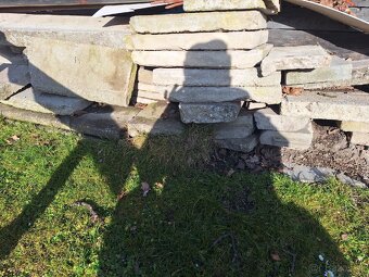 Betonové obrubníky, dlažba - 2