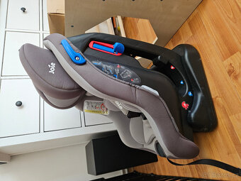 Autosedačka Joie Steady - 2