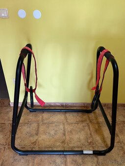 Bradla na cvičení - 2