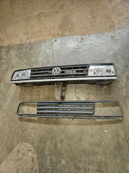Volkswagen jetta předni celo - 2