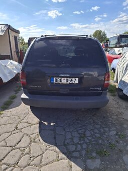Prodám Chrysler grand Voyager - 2