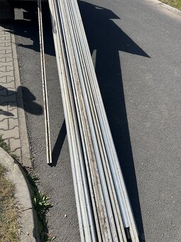 Hliníkové profily pro fotovoltaiku H 5,5m délka - 2