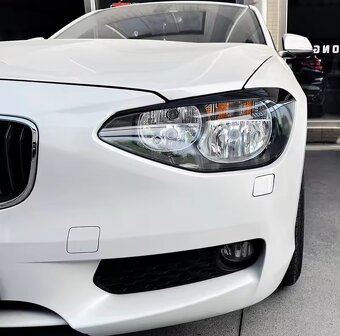MRAČÍTKA PŘEDNÍCH SVĚTEL BMW F20, F21 - 2