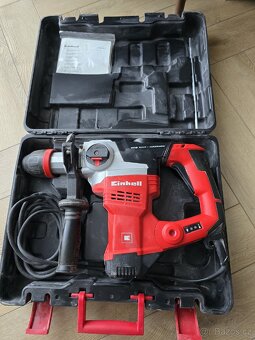 Bourací kladivo SDS-Max Einhell TE-RH 38 E + sekáče - 2