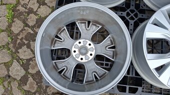 Originál alu disky SEAT 18" 5 x 112 et 45 - 2
