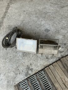Halogenové lampy - 2