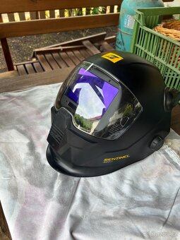 Svářečská kukla, ESAB sentinel A60 air - 2