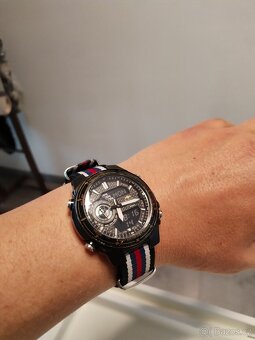 Hodinky Casio Red Bull racing - 2