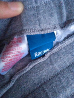 Dámské 3/4 kraťase zn. Reebok vel. 36/S - 2
