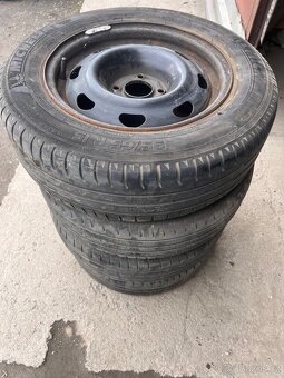 195/65 R15 Peugeot 307 - 2