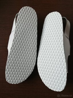 Prodám nové zdravotní pantofle - 2