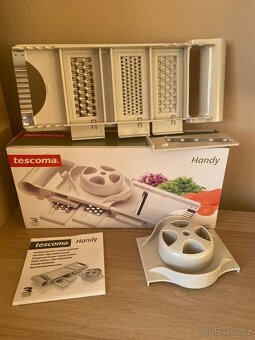 Tescoma struhadlo multifunkční Handy - 2