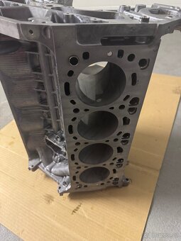 Prodej blok motoru n63b44a - 2