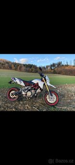 Aprilia dorsoduro 750 - 2