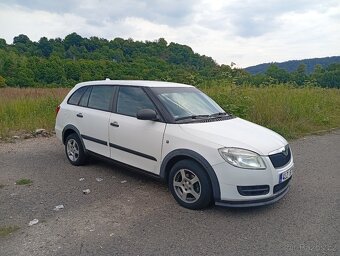 Fabia 2 kombi dnes nová STK 7.2027 malá spotřeba - 2