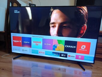 65" 4K Smart TV Samsung UE65RU7092 - úhlopříčka - 2