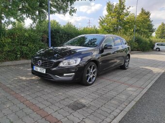 Volvo v60 2.0d 2017 - 2