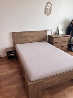 Postel + matrace - 140x200 cm - 2