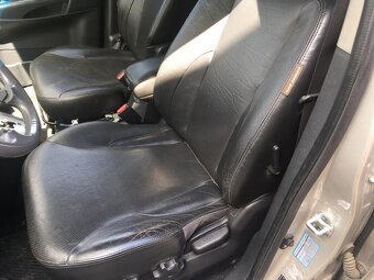 hyundai tucson sedadla-interier - 2