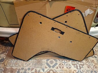 vw transporter t2 tapecírunk / panely předních dveří - 2