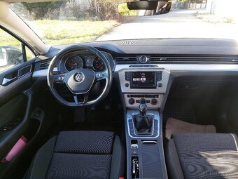 VW Passat B8 variant 1.6 TDI 88kw m.2017 navi - 2