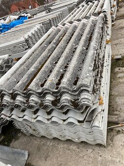 Střešní krytina - plast/beton - 2