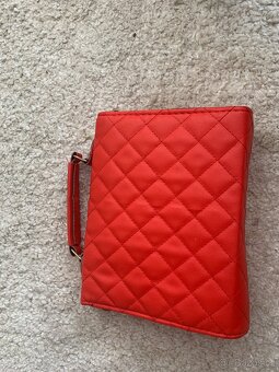 Krásná kabelka do divadla - 2