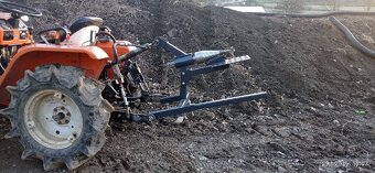 Štípačka za malotraktor - 2