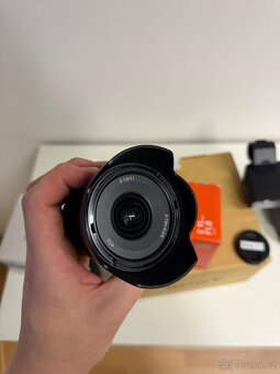 📸 Sony 11mm f/1.8 (Sony E) - APS-C Crop - 2