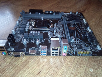 GIGABYTE H510M H/LGA 1200/mATX - 2